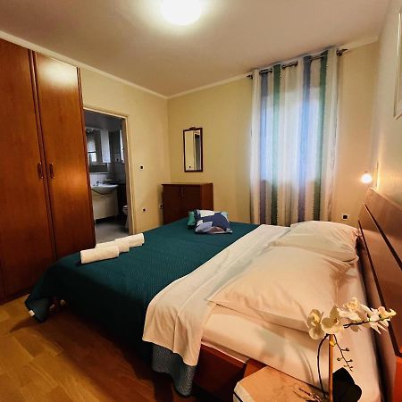 Apartmani Ivica クルク エクステリア 写真